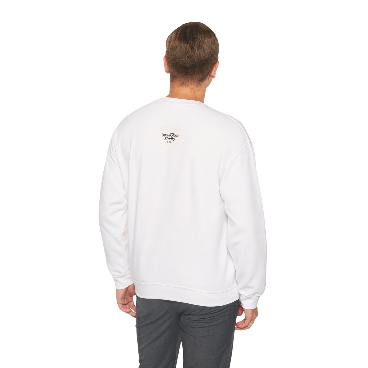World City Crewneck Sweatshirt, Cozy Travel Sweatshirt, Unisex Souvenir Sweatshirt, New York Seoul Paris Roma Gift, Adventure Sweatshirt