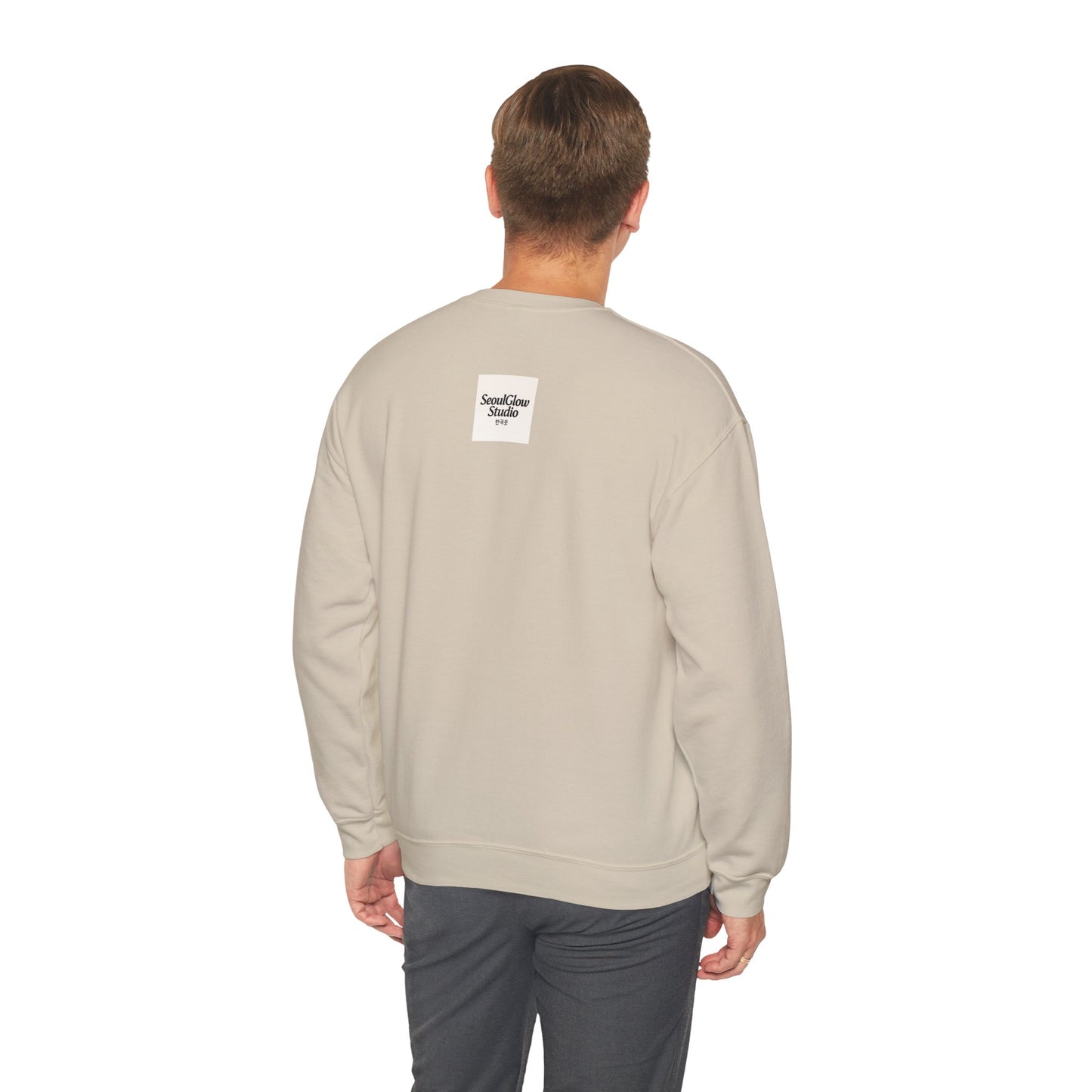 World City Crewneck Sweatshirt, Cozy Travel Sweatshirt, Unisex Souvenir Sweatshirt, New York Seoul Paris Roma Gift, Adventure Sweatshirt